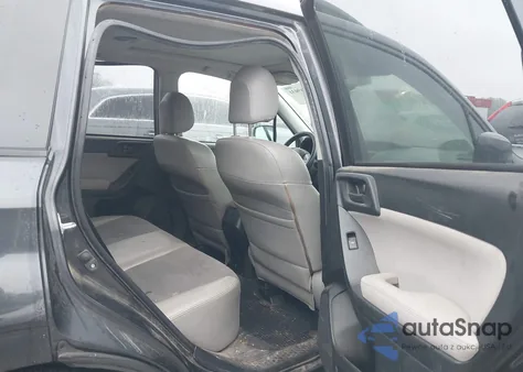 2014 Subaru Forester 2.5I Premium z USA, uszkodzony, nr VIN JF2SJAEC6EH485429